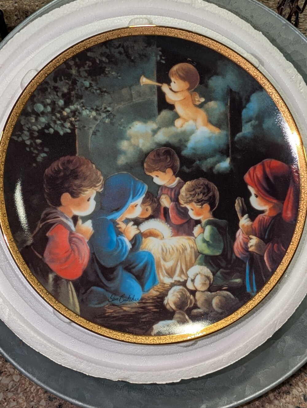 Precious Moments 1991 Collector Plate-"Come Let Us Adore Him"